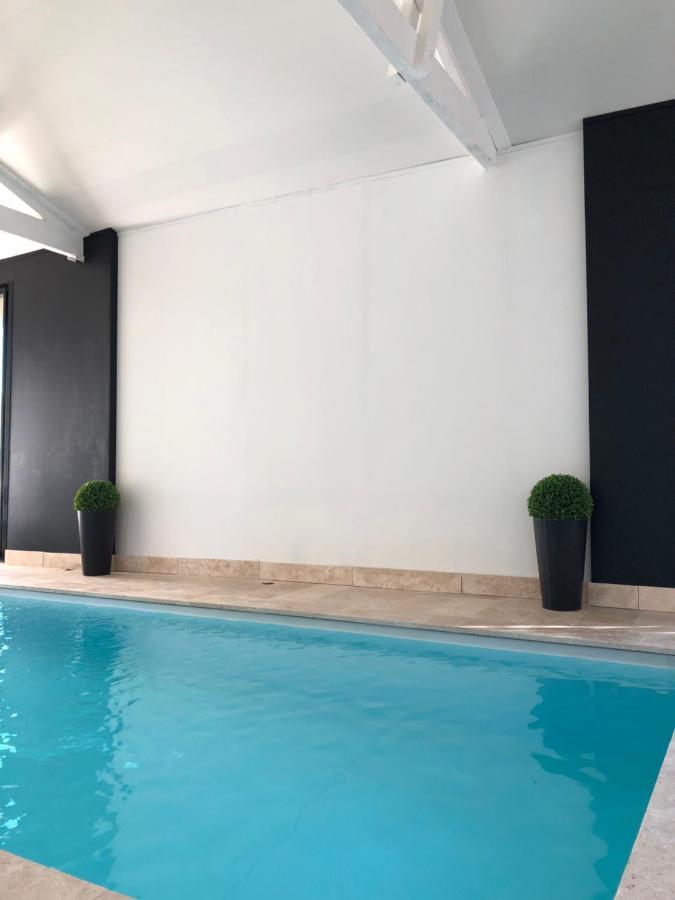 Chateau Bernon Maison D Hotes - Piscine Et Spa Queyrac Luaran gambar
